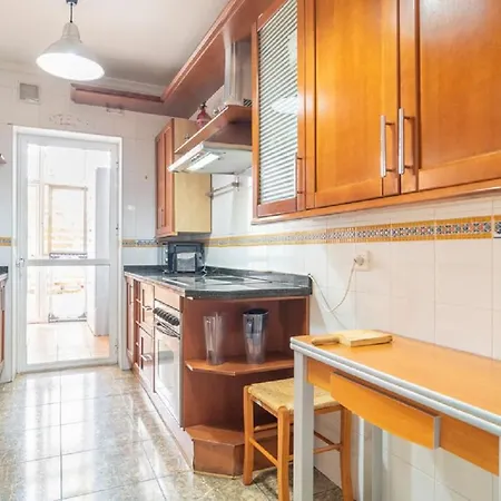 Relax In The Terrace! 4 Bedrooms - Huge Private Terrace - Swimming Pool - Walking Distance To The Beach! Appartement