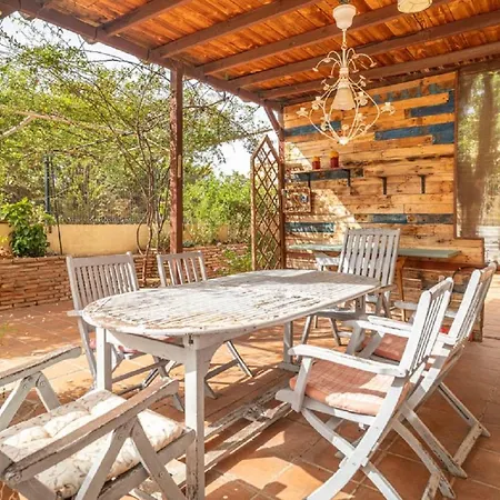 Relax In The Terrace! 4 Bedrooms - Huge Private Terrace - Swimming Pool - Walking Distance To The Beach! *