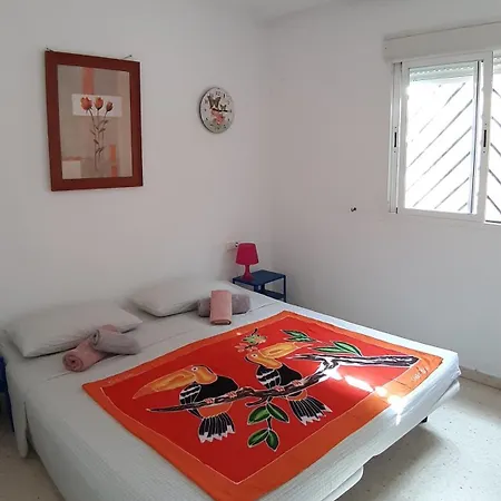 Relax In The Terrace! 4 Bedrooms - Huge Private Terrace - Swimming Pool - Walking Distance To The Beach! Appartement Torremolinos